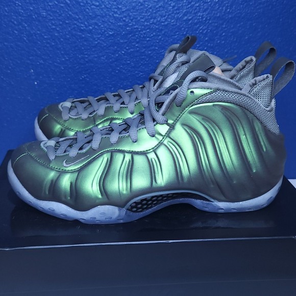 NIKE AIR FOAMPOSITE ONE DARK STUCCO/BLACK SIZE WOMEN'S 8.5 [AA3963-001] - Picture 3 of 12